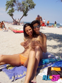 Lesbian girlfriend topless on