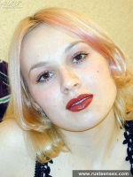 Teen blonde panties play