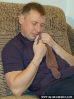Pantyhose addicted couple enjoy blowjob and fuck