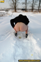 Winter pissing