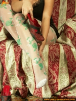 White patterned pantyhose masturbation