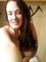 Girlfriends wifes and friends pics