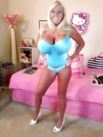 Kayla Kleevage - (BBCWL90)