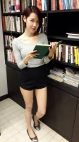 Short hair hottie