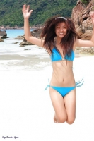 Bikini loves