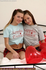Sapphic Erotica encouraging lesbian girls