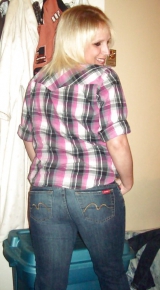 Look at her ass
