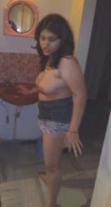Nude Goa Girl