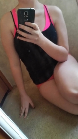 Tight young teen - puffy nude selfshot selfies