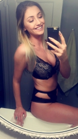 girls in lingerie