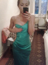 Naked phone selfies - teen tries out her new mobile