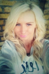 Teen blonde model wannabee - cute tata fan nude selfies