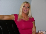 Amateur Blonde MILF Babe