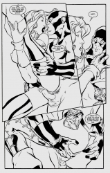 COMICS - SUPERHEROINES