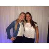 new album of her with friends