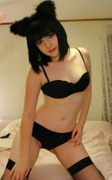 Pussy hat selfie teen - british amateur naked selfshot galle