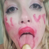 Fuck pig selfie slut - nude teen with daddy issues