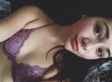 Brunette hottie teen - british amateur nude at home