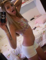 more young teenage girls