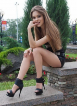 more young teenage girls