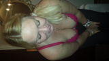 Huge titys