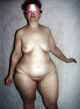 granny shows pussy