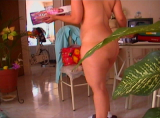 Nalgona desnuda hacendosa - 143-48