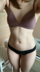 i want a big juicy cock to fill my tight pussy look at my pr