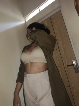 Neighbor body so HOT