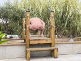 je suis nu dans le jardin