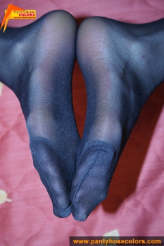 Black pantyhose on brunette beauty - N