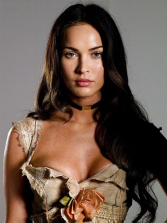 Megan Fox - N