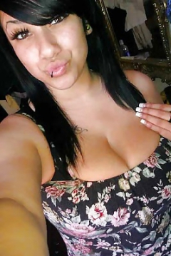Busty Amatuer 32 - N