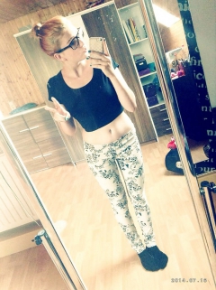 Facebook Girl #11 - N