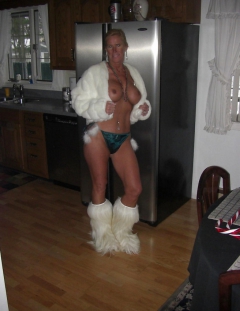 Milf-Luder LXVII - N