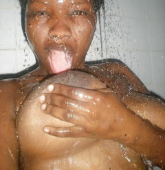I need to be naked - N