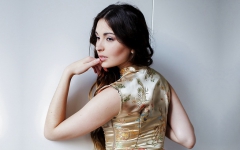 Very Beautiful Young Girl - Lukki Lima - N