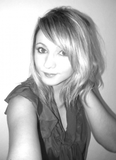 Jenn la blondasse qui aime les BBC - N