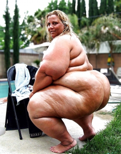 Oh yeah Baby ,,, creamy and chocolate asses aaaahhhh - N