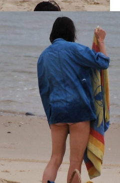 Sur la plage - N