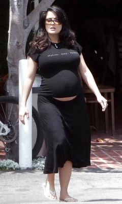 SEXY PREGNANT - NON NUDE - N