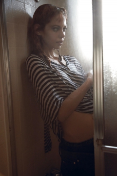 Analeigh Tipton - celeb - need more of her - N