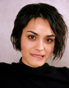 Shannyn sossamon - N