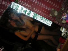 2 sexy skinny teen girls selfshot pics - N