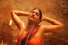 Indian moms - N