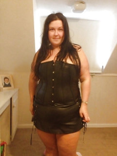 Lyndsey the SLUT - N