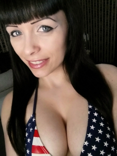xxx_BettyNoir_xxx 18flirt.net - N