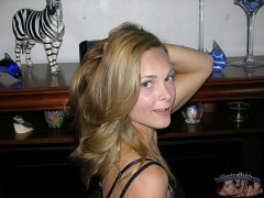 Hot Blonde Shows Asshole - N