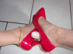 Rubbing cock with my heels on - N