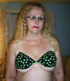 Penelope West 52 - N